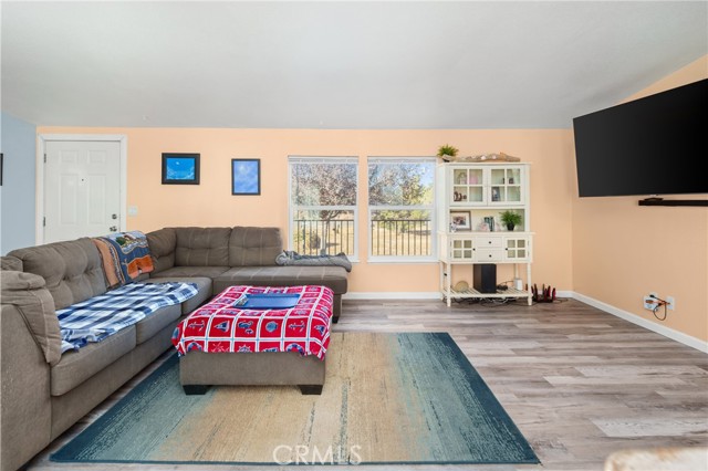 Detail Gallery Image 9 of 39 For 25926 W Avenue B4, Lancaster,  CA 93536 - 3 Beds | 2 Baths