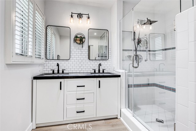 556 Via Media, Palos Verdes Estates CA: https://media.crmls.org/medias/4a8db975-deec-429b-b574-33081b7d1d57.jpg