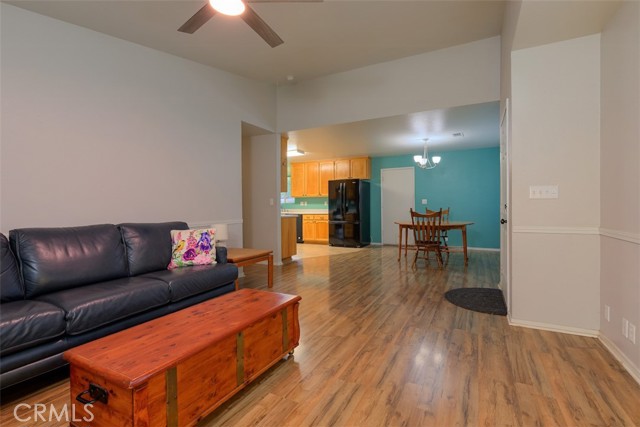 Detail Gallery Image 7 of 40 For 2732 Lowell, Chico,  CA 95973 - 3 Beds | 2 Baths