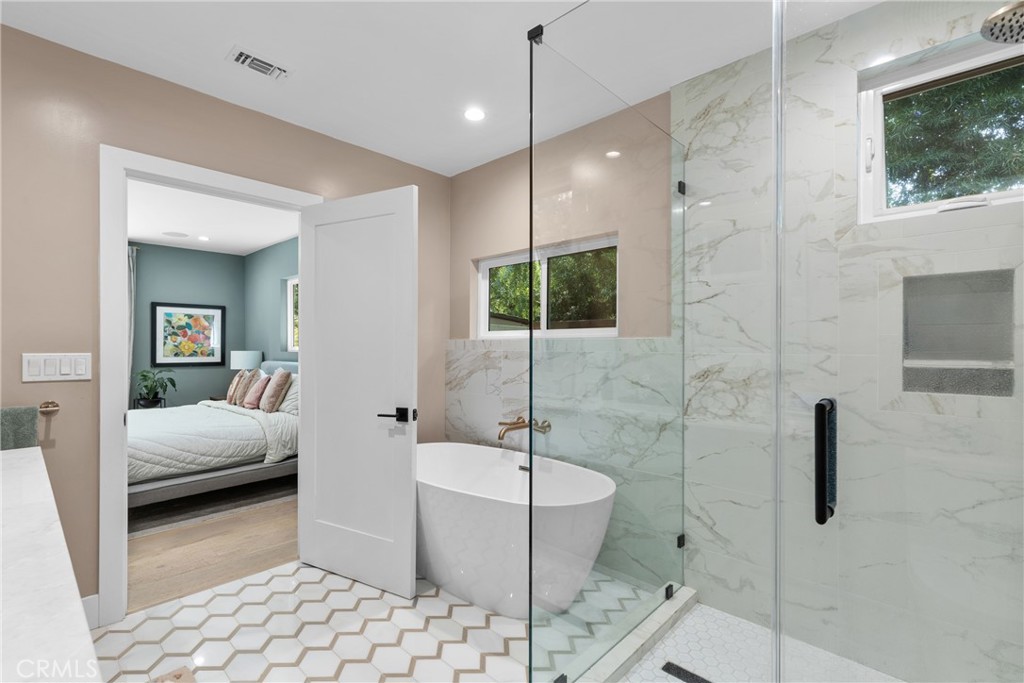 MLS #OC25159047 image #18