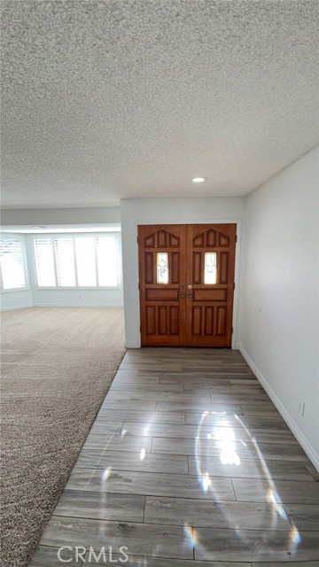 15030 Zieglinde Drive, Lake Elsinore CA: https://media.crmls.org/medias/4a8f5259-0b54-4a47-a129-14b35d16b3bc.jpg