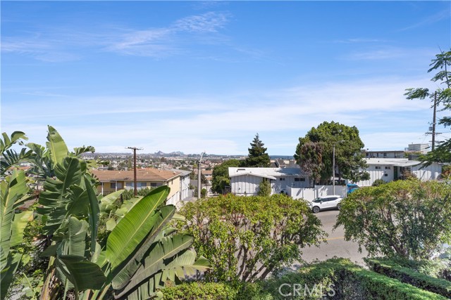 Detail Gallery Image 8 of 51 For 2325 Gaffey St, San Pedro,  CA 90731 - 2 Beds | 2 Baths