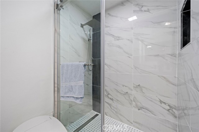 Detail Gallery Image 27 of 34 For 2945 W Bridgeport Ave, Anaheim,  CA 92804 - 4 Beds | 3 Baths