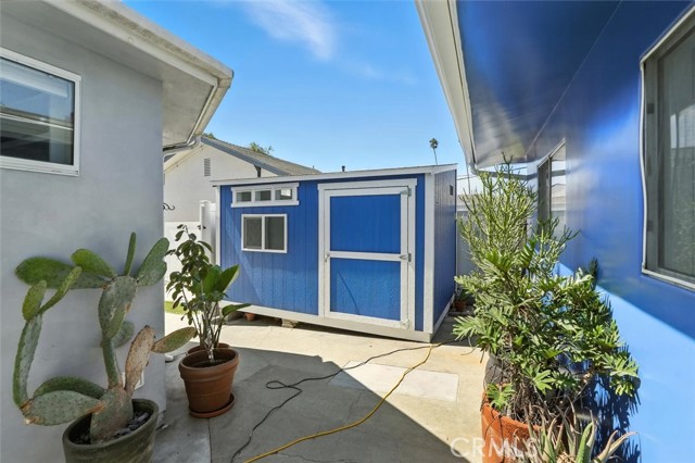 Detail Gallery Image 27 of 31 For 414 N Gertruda #B,  Redondo Beach,  CA 90277 - 3 Beds | 2 Baths