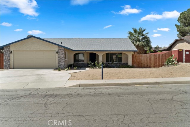 Detail Gallery Image 1 of 29 For 540 Stanford Dr, Barstow,  CA 92311 - 3 Beds | 2 Baths