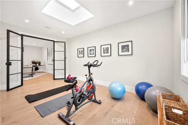4609 Louise Avenue, Encino CA: https://media.crmls.org/medias/4a910bf4-3c44-4cd9-b805-ca6f27a8ec86.jpg
