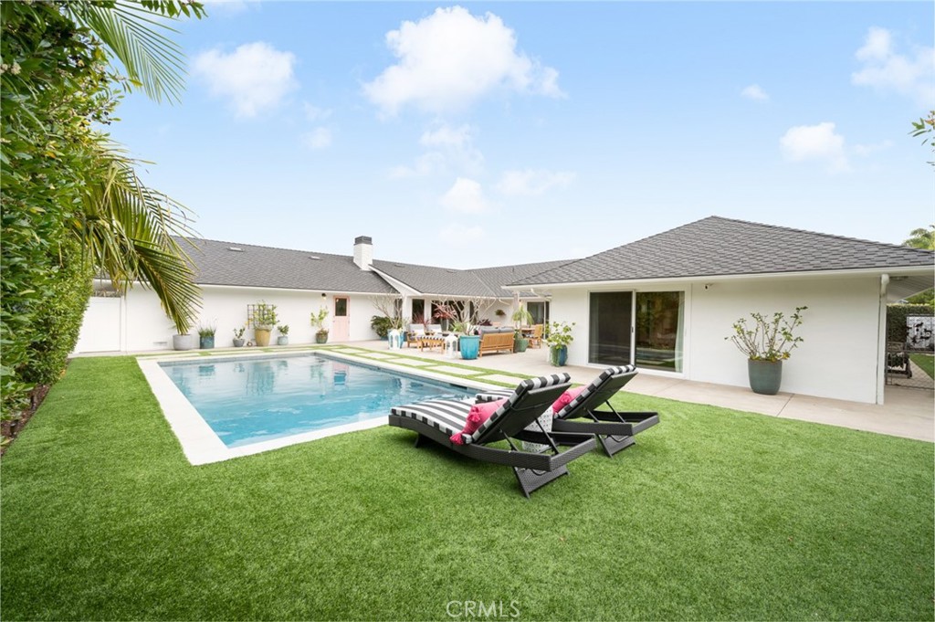MLS #OC26116175 image #2