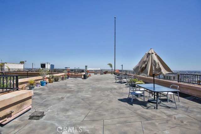 Detail Gallery Image 28 of 33 For 215 W 7th St #803,  Los Angeles,  CA 90014 - 1 Beds | 1 Baths