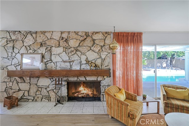 Image 18 of 61 For 14242 Clarissa Lane