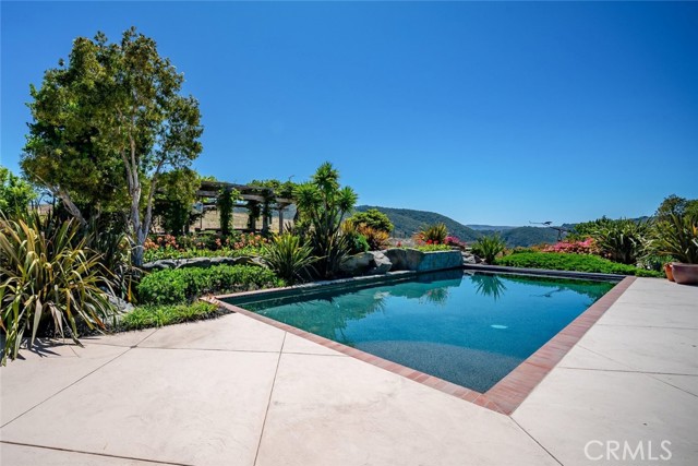 Detail Gallery Image 9 of 70 For 6550 Avila Valley Dr, San Luis Obispo,  CA 93405 - 9 Beds | 9/1 Baths