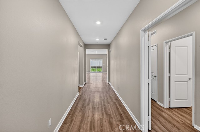 Detail Gallery Image 10 of 53 For 31190 Linden Flower, Winchester,  CA 92596 - 4 Beds | 3/1 Baths