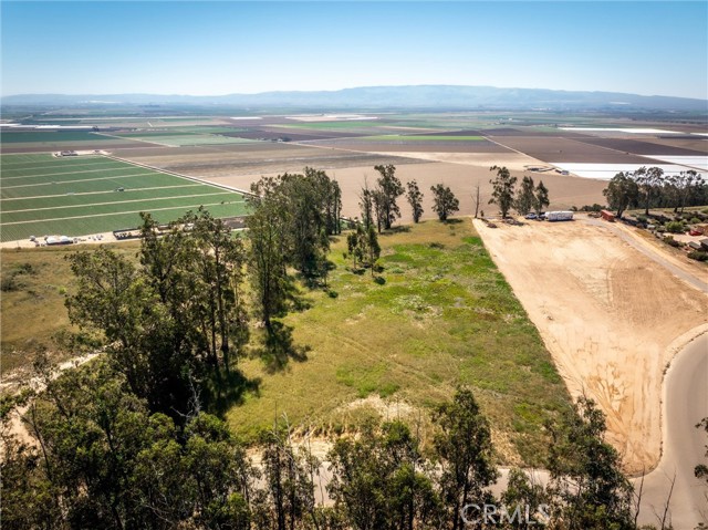 Detail Gallery Image 4 of 9 For 1785 Scenic View Way, Nipomo,  CA 93444 - – Beds | – Baths