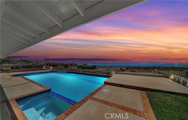 Detail Gallery Image 28 of 35 For 15 Point Loma Dr, Corona Del Mar,  CA 92625 - 5 Beds | 4 Baths