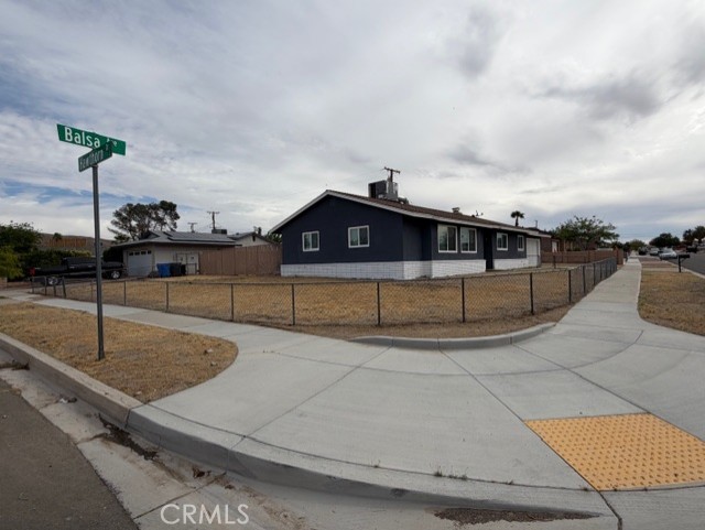 Detail Gallery Image 3 of 25 For 31060 Balsa, Barstow,  CA 92311 - 3 Beds | 2 Baths