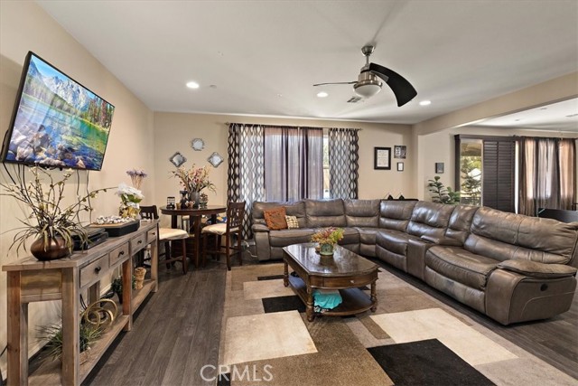 29210 Nectarine Street, Menifee CA: https://media.crmls.org/medias/4a96f9ee-d365-4fcc-9e7c-1b2dc427435d.jpg