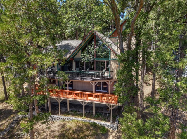 Detail Gallery Image 6 of 56 For 701 Zurich Dr, Lake Arrowhead,  CA 92352 - 3 Beds | 3 Baths