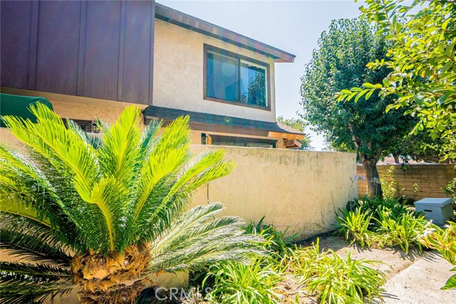 Detail Gallery Image 29 of 34 For 8025 70th St, Paramount,  CA 90723 - 3 Beds | 2/1 Baths