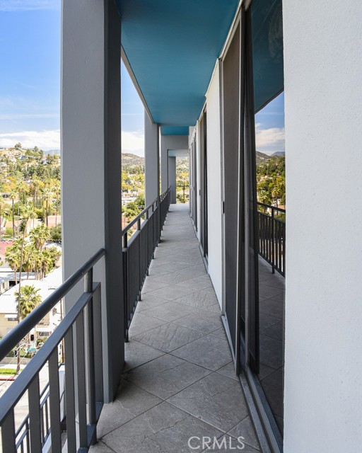 Detail Gallery Image 14 of 55 For 1155 N Brand Bld #1101,  Glendale,  CA 91202 - 3 Beds | 2 Baths