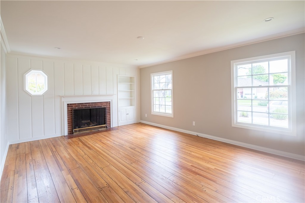 3915 Lime Avenue, Long Beach, CA 90807