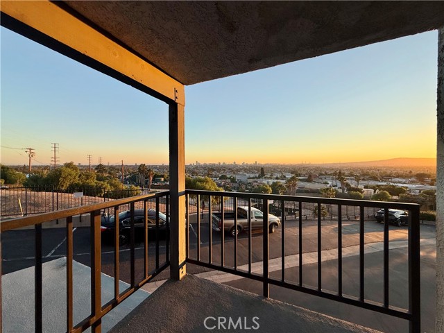2599 Walnut, 128 photo 30