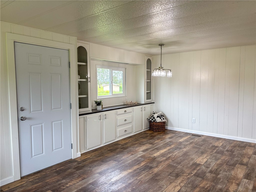 Detail Gallery Image 9 of 29 For 4495 Hall Road, Corning,  CA 96021 - 3 Beds | 2 Baths