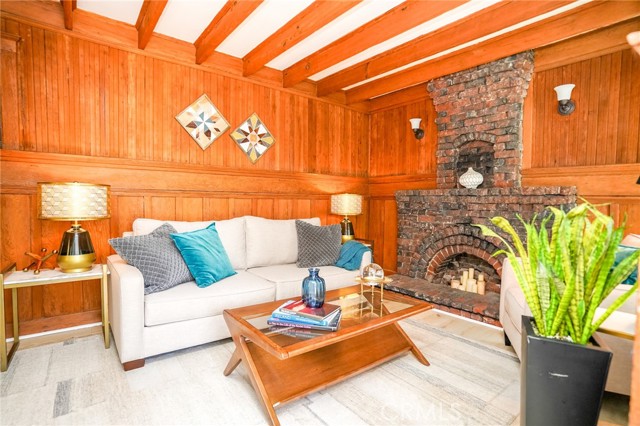 Detail Gallery Image 18 of 34 For 38 Dudley Ave, Venice,  CA 90291 - 6 Beds | 5 Baths