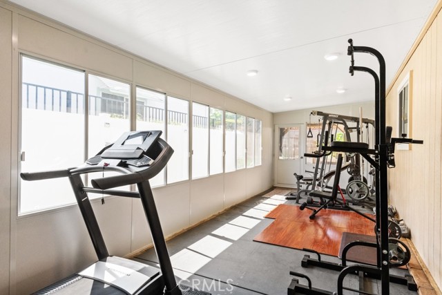 521 Bermuda Drive, Hemet CA: https://media.crmls.org/medias/4a9b5d5a-55b5-4adf-8390-caa06f4d3e58.jpg