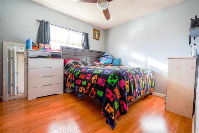 2312 Flores Street, San Bernardino CA: https://media.crmls.org/medias/4a9c0a6f-080a-4da9-97e9-112f8d406579.jpg