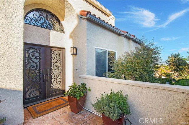 8 Toulon, Laguna Niguel CA: https://media.crmls.org/medias/4a9c4aa1-836e-4cbe-a77e-ff9082d8b886.jpg