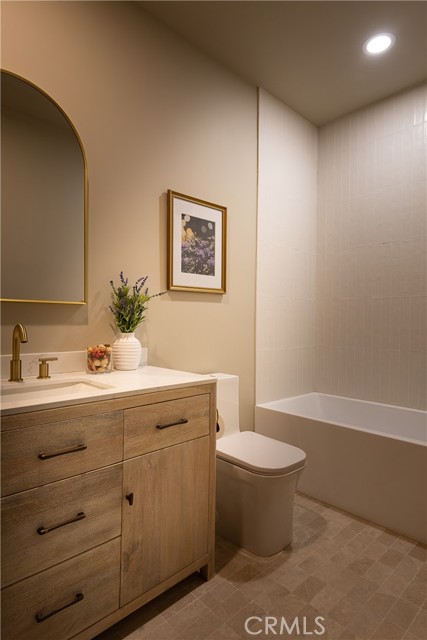 Detail Gallery Image 42 of 64 For 15719 Hartsook, Encino,  CA 91436 - 4 Beds | 4/1 Baths