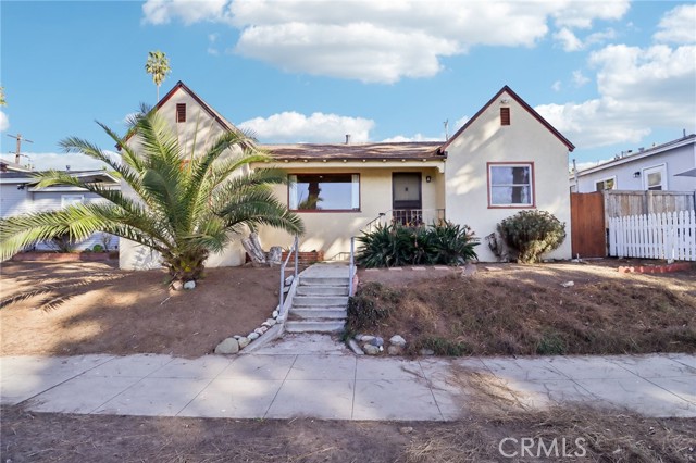 Detail Gallery Image 2 of 46 For 426 S Nevada St, Oceanside,  CA 92054 - 3 Beds | 1 Baths