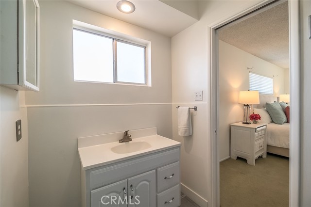 805 Pearl Street, Redondo Beach, California 90277, 3 Bedrooms Bedrooms, ,1 BathroomBathrooms,Residential,Sold,Pearl,SB22039514