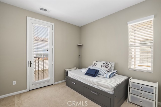 Detail Gallery Image 19 of 36 For 21710 Bene Dr, Saugus,  CA 91350 - 3 Beds | 2/1 Baths