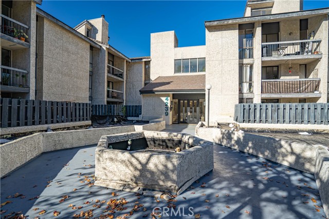 Detail Gallery Image 52 of 56 For 4239 via Arbolada #303,  Los Angeles,  CA 90042 - 2 Beds | 2 Baths