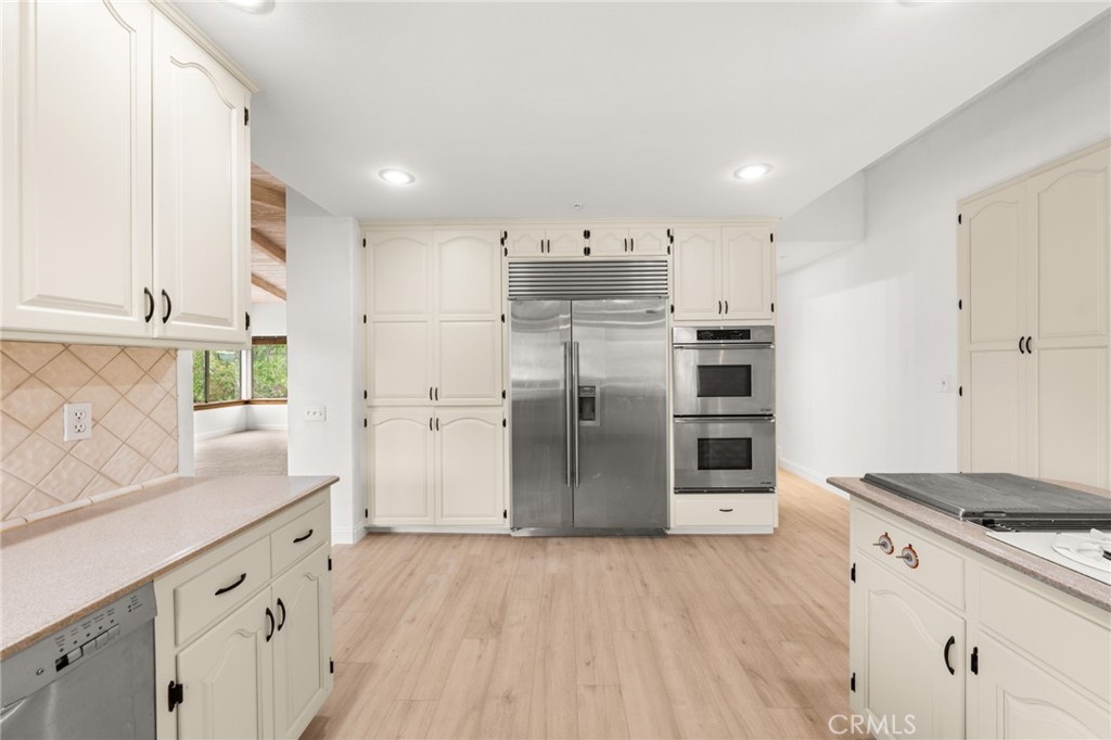 MLS #CV25120554 image #17