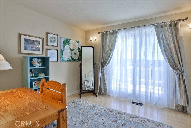 Detail Gallery Image 37 of 65 For 27720 St Bernard Ln, Lake Arrowhead,  CA 92352 - 4 Beds | 3 Baths