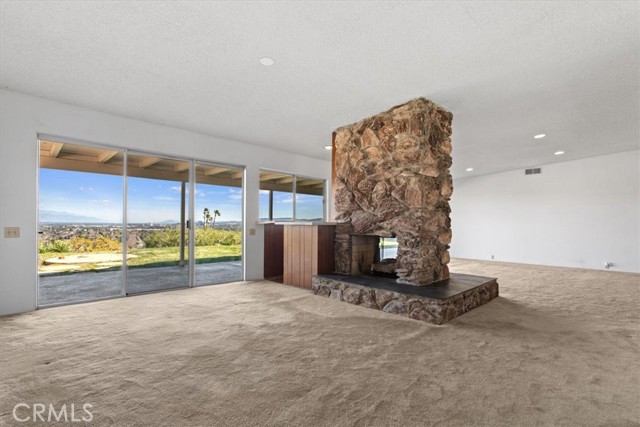 Detail Gallery Image 12 of 43 For 6736 Vickiview, West Hills,  CA 91307 - 4 Beds | 2 Baths