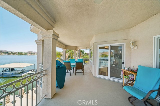 29368 Big Range Road, Canyon Lake CA: https://media.crmls.org/medias/4aa1ec08-6241-4d5b-927c-0e7d07e0362a.jpg