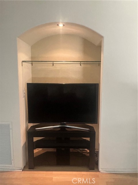 Detail Gallery Image 9 of 14 For 5640 E Plaza De Amantes, Anaheim Hills,  CA 92807 - 2 Beds | 1/1 Baths