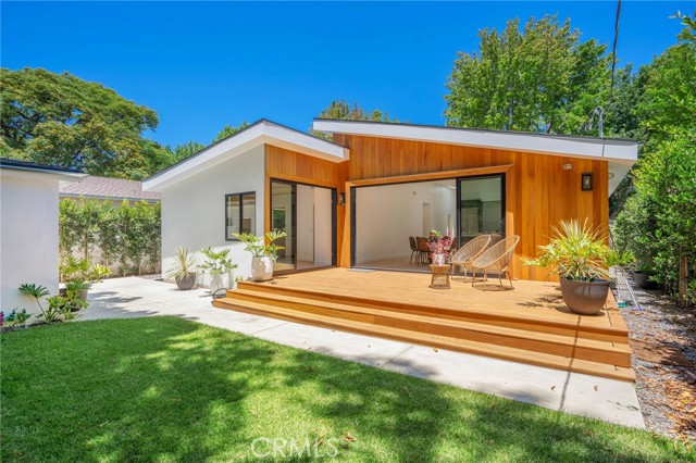 3189 S Bentley Avenue, Los Angeles CA: https://media.crmls.org/medias/4aa2e7f1-3d2b-4ffb-b890-dde233a23b61.jpg