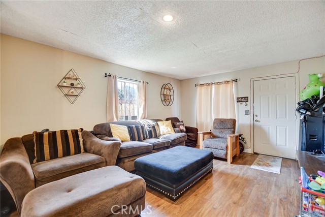 Image 3 for 10732 Croesus Ave, Los Angeles, CA 90059