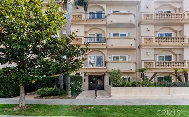 Detail Gallery Image 21 of 21 For 118 S Clark Dr #205,  West Hollywood,  CA 90048 - 3 Beds | 2/1 Baths