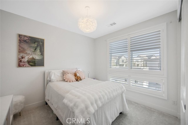 27751 Reel Lane, Stevenson Ranch CA: https://media.crmls.org/medias/4aa49810-c196-4d7e-b13d-729dab57564d.jpg