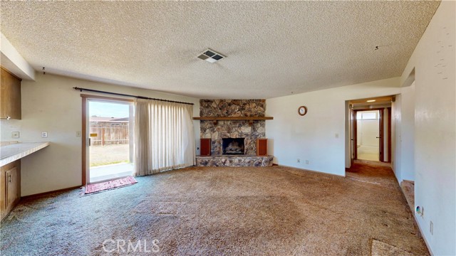 Detail Gallery Image 28 of 66 For 20061 Seneca Rd, Apple Valley,  CA 92307 - 3 Beds | 2 Baths