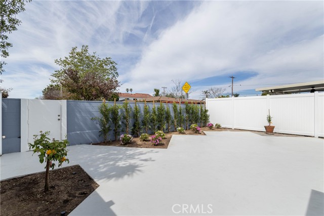 Detail Gallery Image 19 of 20 For 1741 Tustin Ave 10c,  Costa Mesa,  CA 92627 - 2 Beds | 2 Baths