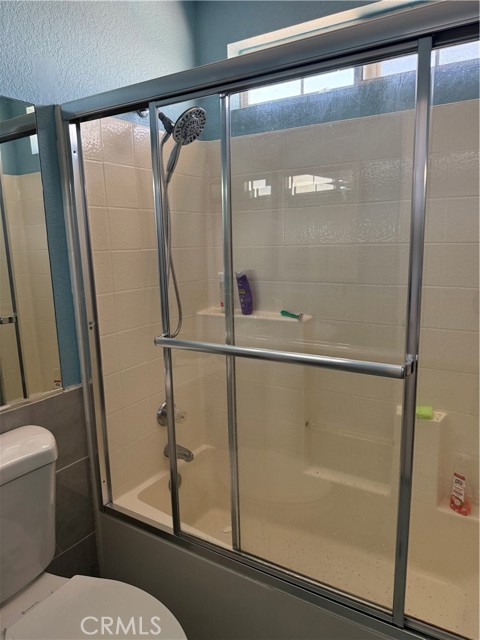 Detail Gallery Image 17 of 18 For 13412 Fox Point Rd, Victorville,  CA 92392 - 4 Beds | 3 Baths