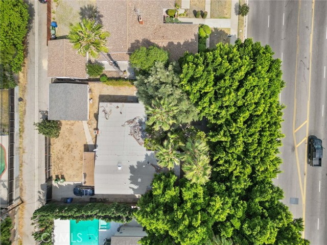 11821 Balboa, Granada Hills CA: https://media.crmls.org/medias/4aa5ca9c-3781-4e7c-ab82-73702fa070ae.jpg