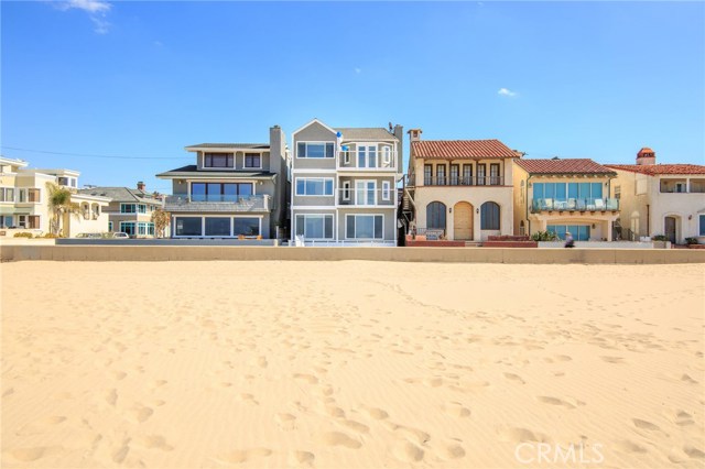 1836 The Strand C, Hermosa Beach, California 90254, 3 Bedrooms Bedrooms, ,2 BathroomsBathrooms,For Rent,The Strand,SB18004365