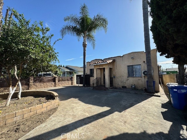 Detail Gallery Image 2 of 13 For 2712 California St, Huntington Park,  CA 90255 - – Beds | – Baths