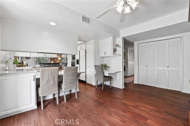 3122 Ruth Elaine Drive, Rossmoor CA: https://media.crmls.org/medias/4aa75cd6-a453-4a2d-a86c-461d3ea38859.jpg